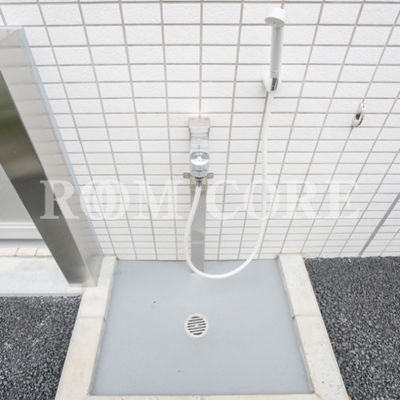 
						共用施設