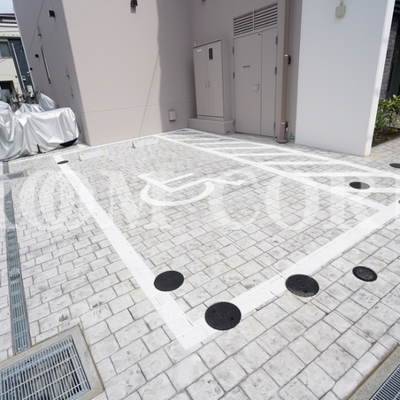 
						共用施設