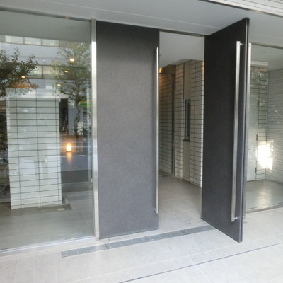 
						共用施設