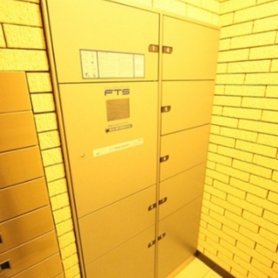 
						共用施設