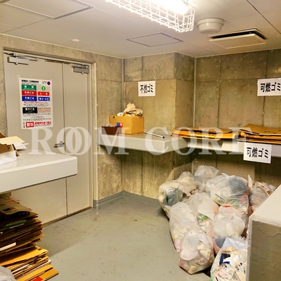 
						共用施設