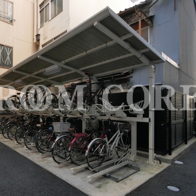 
						共用施設