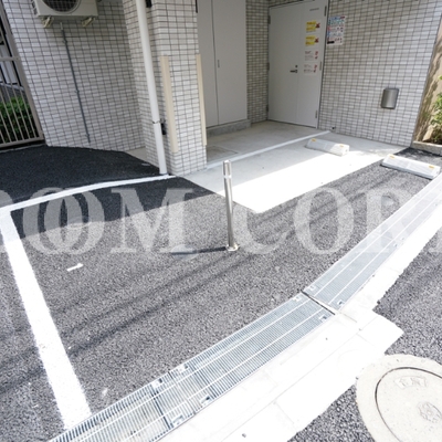 
						共用施設
