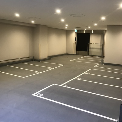 
						バイク置場
