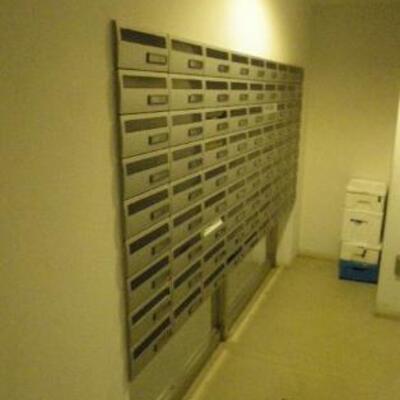 
						共用施設