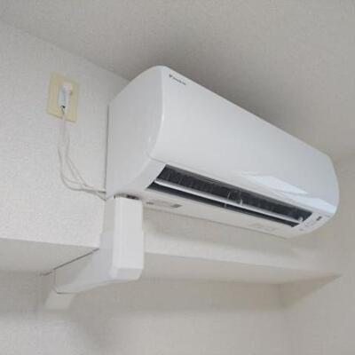
						エアコン