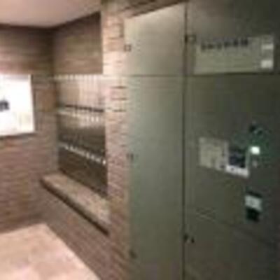 
						共用施設