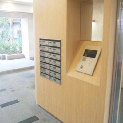 
						共用施設