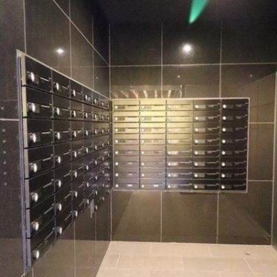 
						共用施設