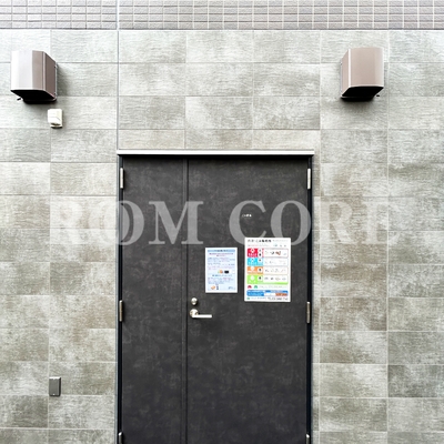 
						共用施設