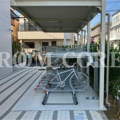 
						共用施設