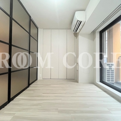 
						洋室