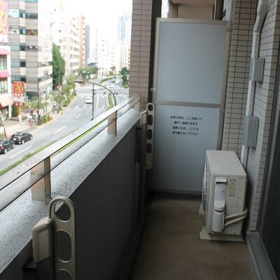 
						バルコニー・ベランダ