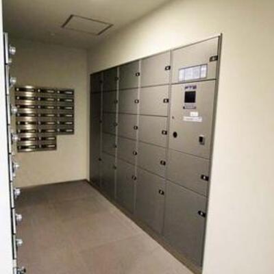 
						共用施設