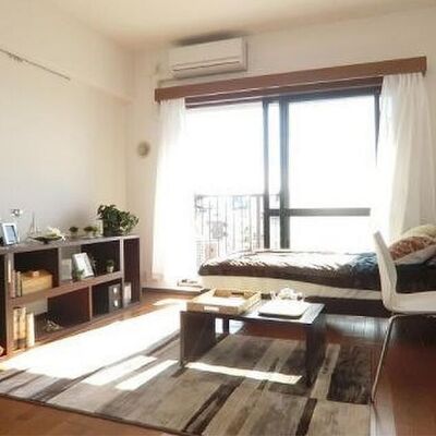 
						室内1