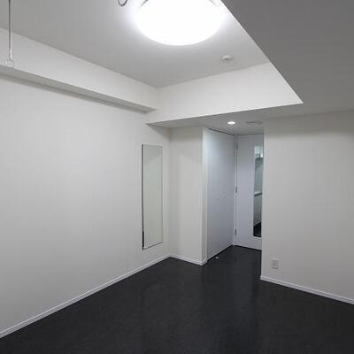 
						部屋