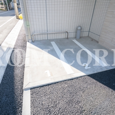 
						共用施設