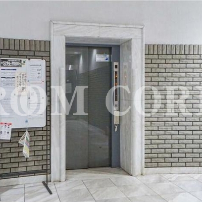 
						共用施設