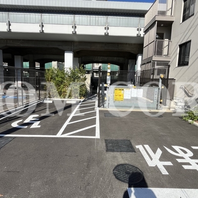 
						共用施設