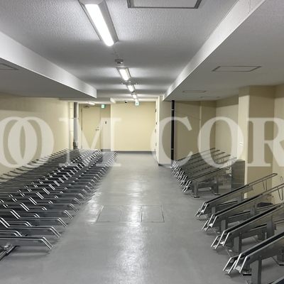 
						共用施設