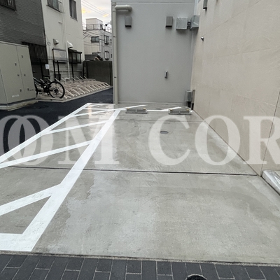 
						共用施設