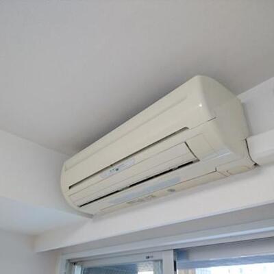 
						エアコン