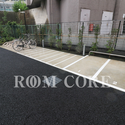 
						共用施設