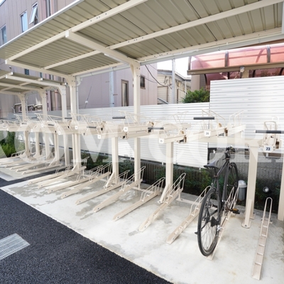 
						共用施設