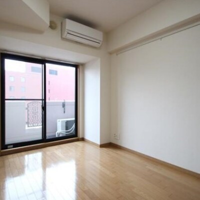 
						部屋