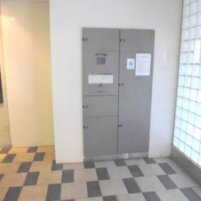 
						宅配BOX