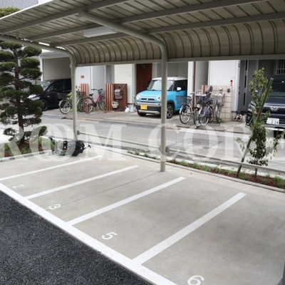 
						共用施設