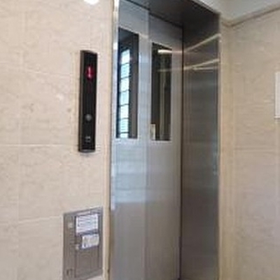 
						共用施設
