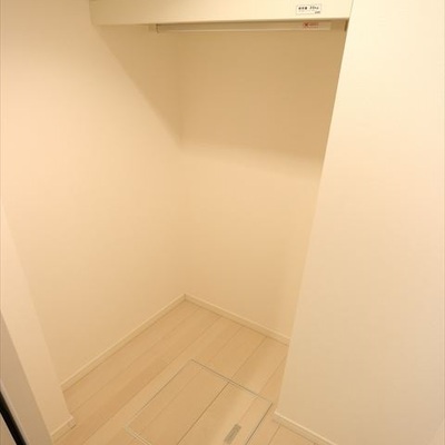 
						ウォークインクローゼット
