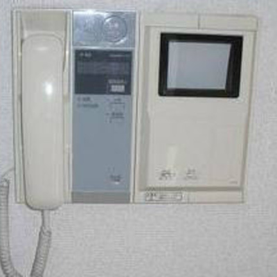 
						モニター