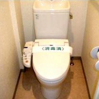 
						トイレ