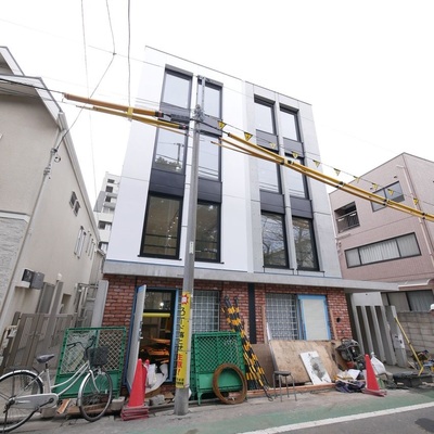 
						外観