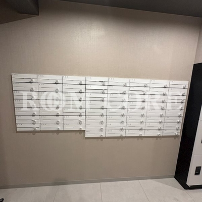 
						共用施設