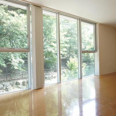 
						室内　その他