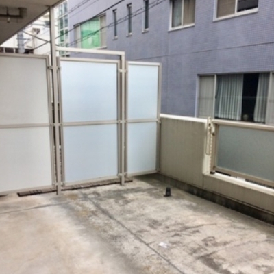 
						テラス
