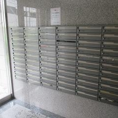 
						共用施設