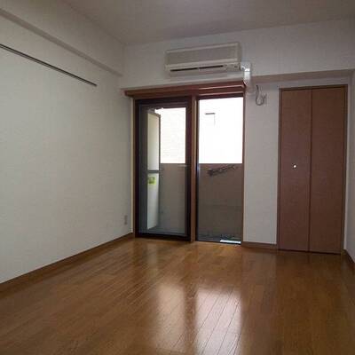 
						部屋