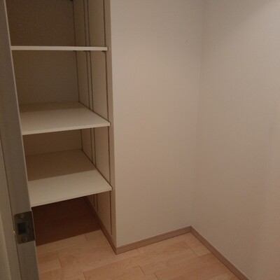 
						部屋