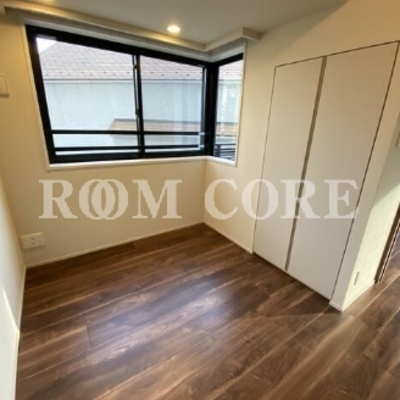 
						洋室
