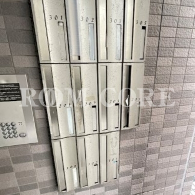 
						共用施設