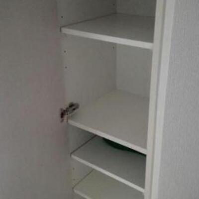 
						クローゼット