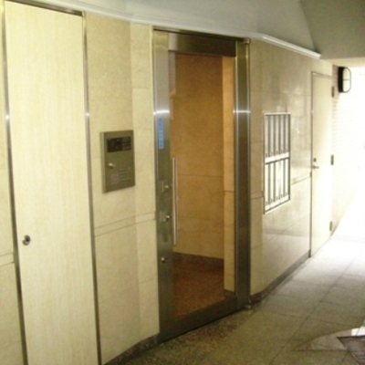 
						共用施設