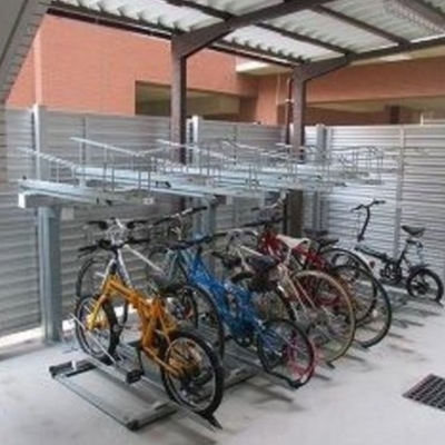 
						駐輪場