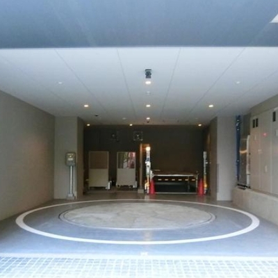 
						共用施設