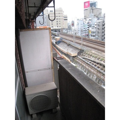 
						ベランダ