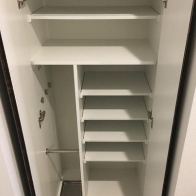 
						収納1